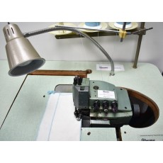 Willcox & Gibbs industrial sewing overlocker 3 thread